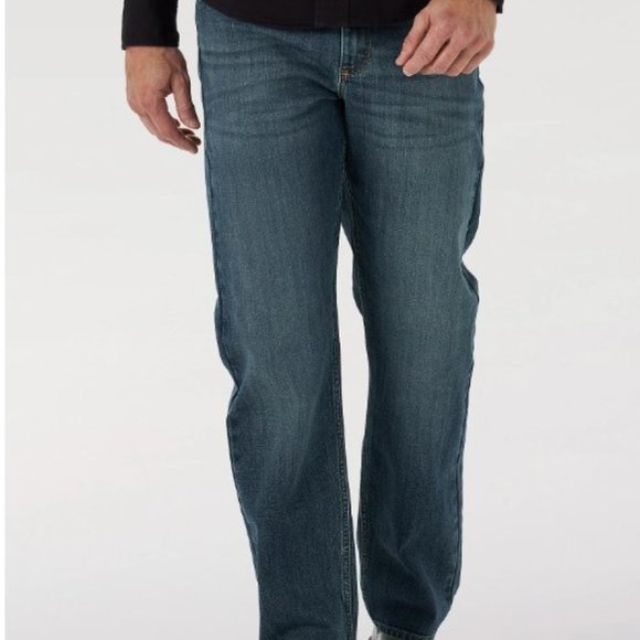 Wrangler Relaxed Fit Flex for Comfort Jeans 34x32 - Picture 1 of 8